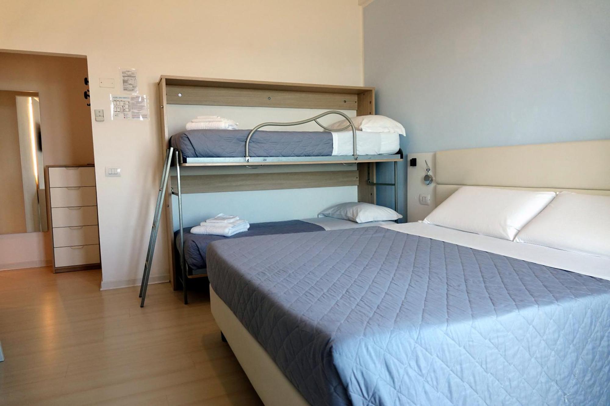 Hotel San Marco à Marotta Extérieur photo