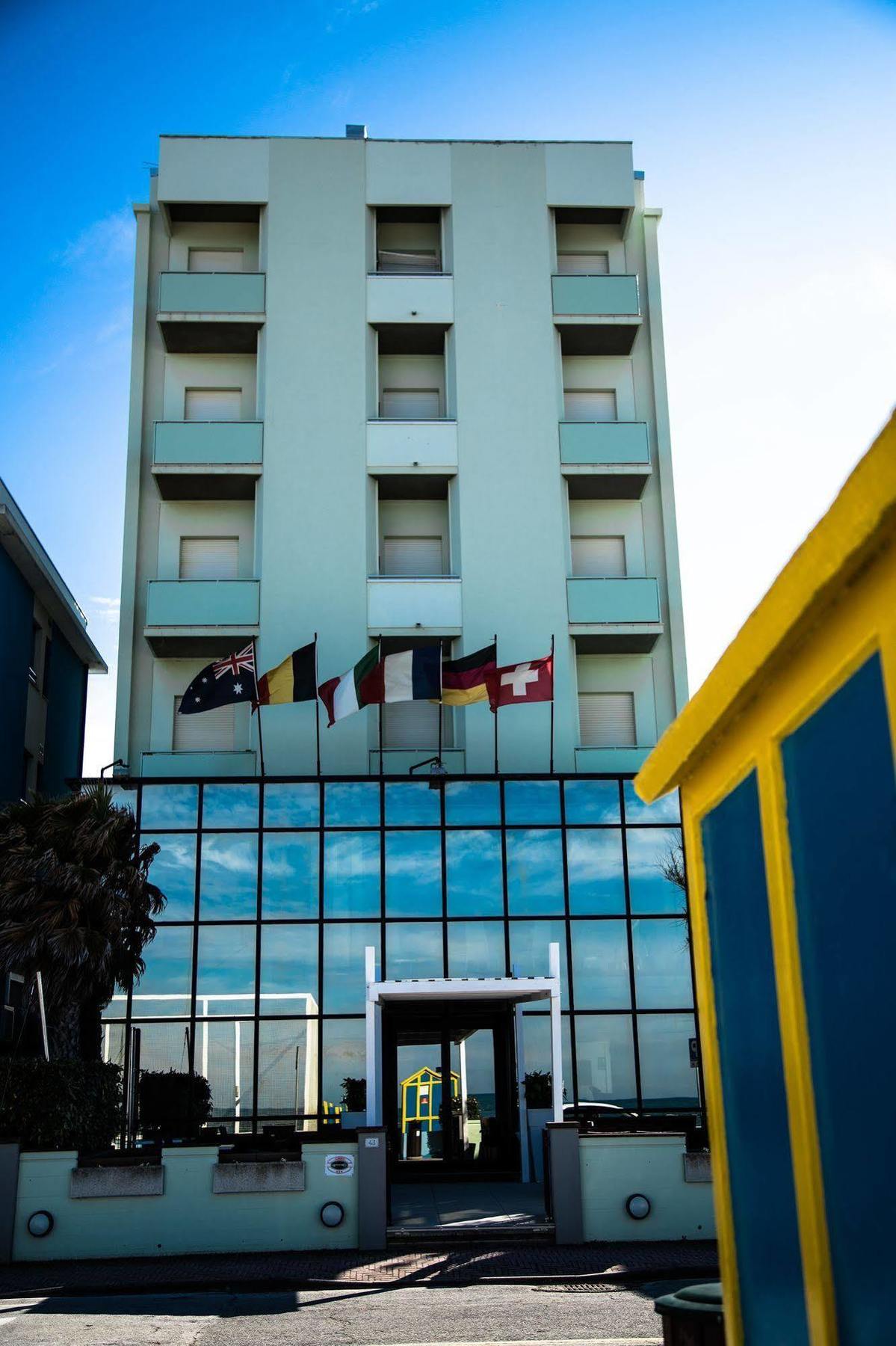 Hotel San Marco à Marotta Extérieur photo
