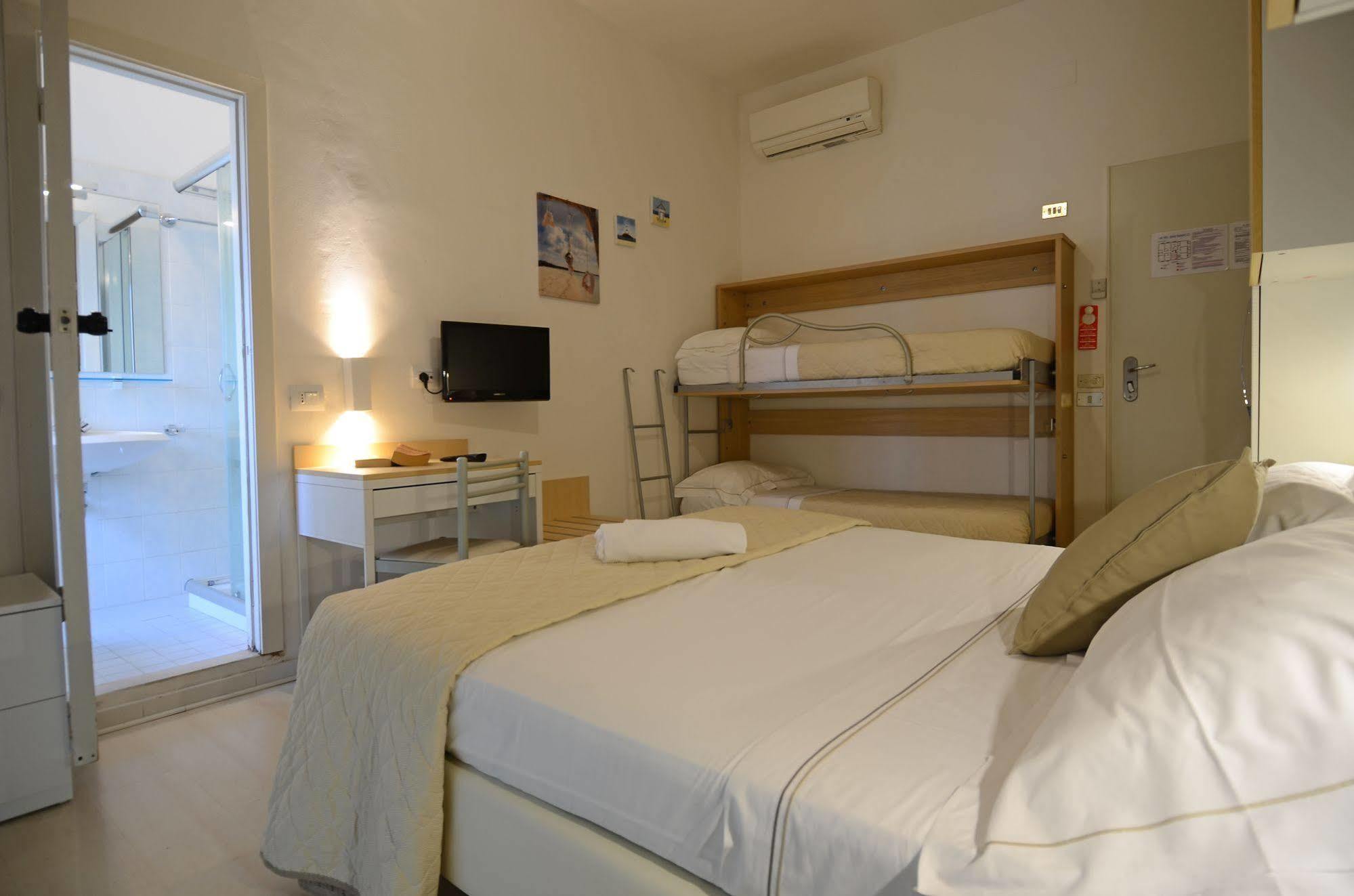 Hotel San Marco à Marotta Extérieur photo